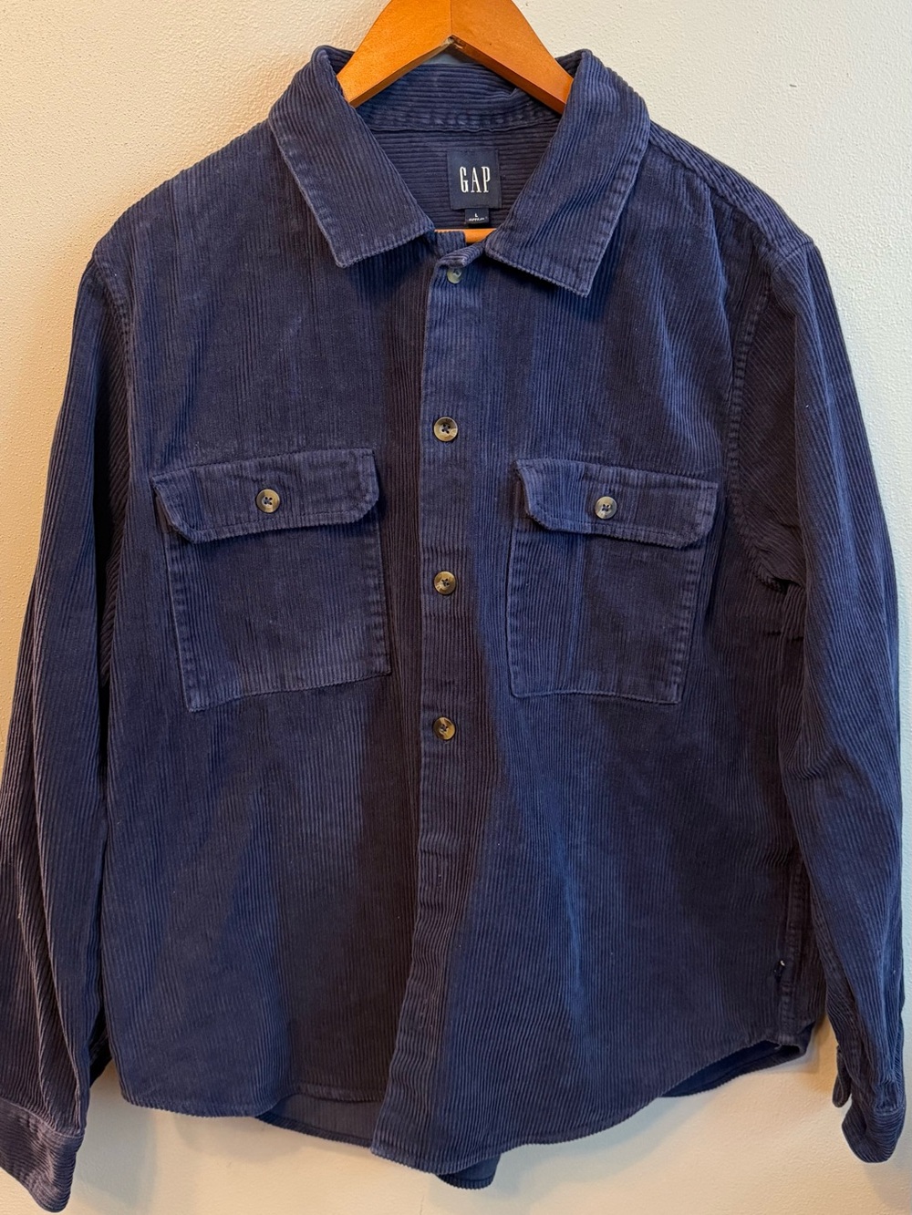 Gap 100% cotton corduroy Shirt size L in eclipse blue